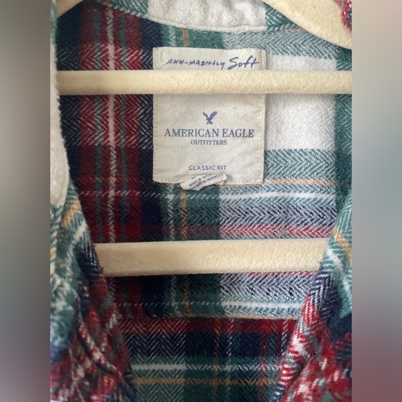 Casual American Eagle Super Soft Red/White/Green Plaid Flannel - Picture 4 of 9